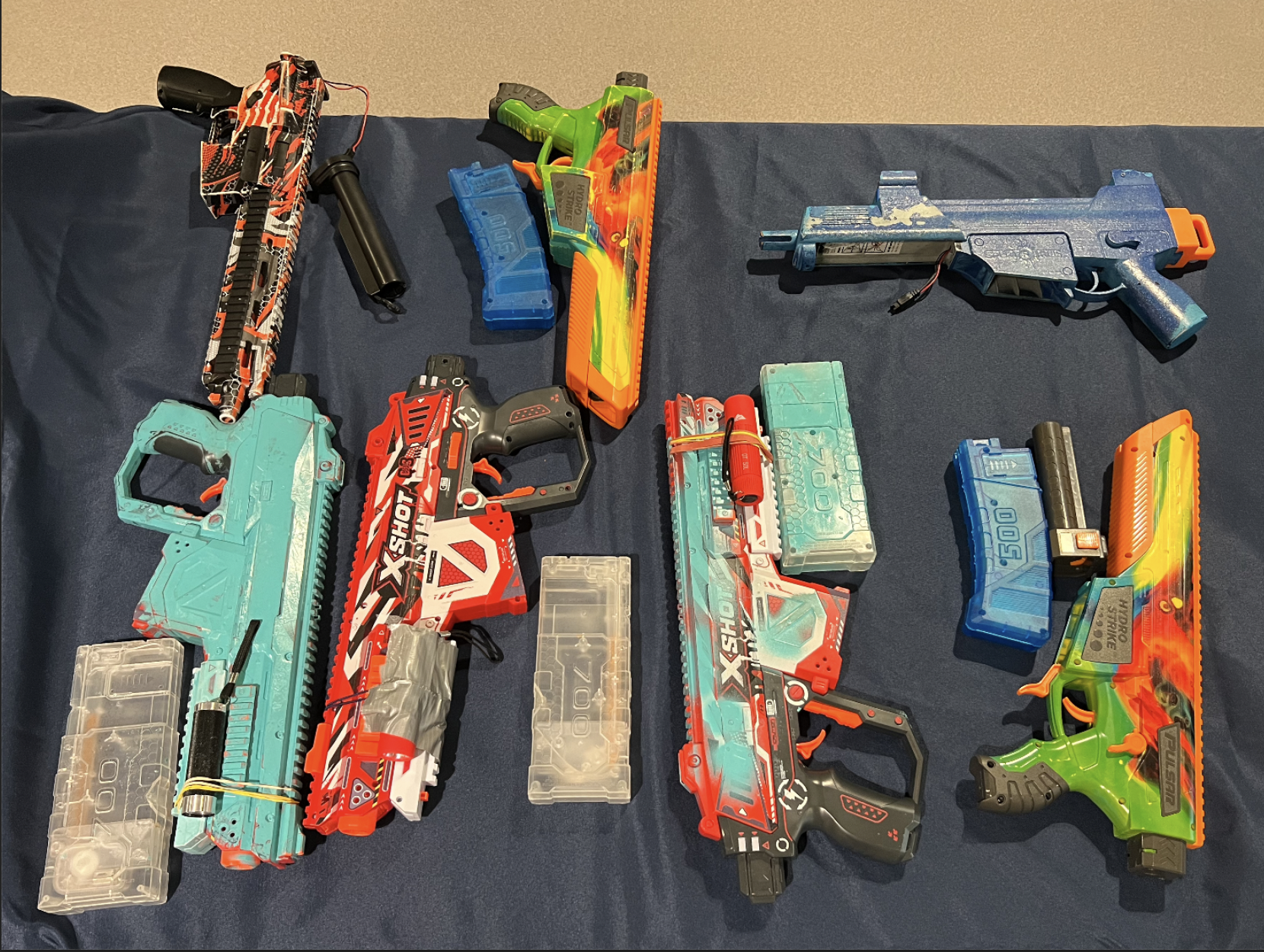Gel guns